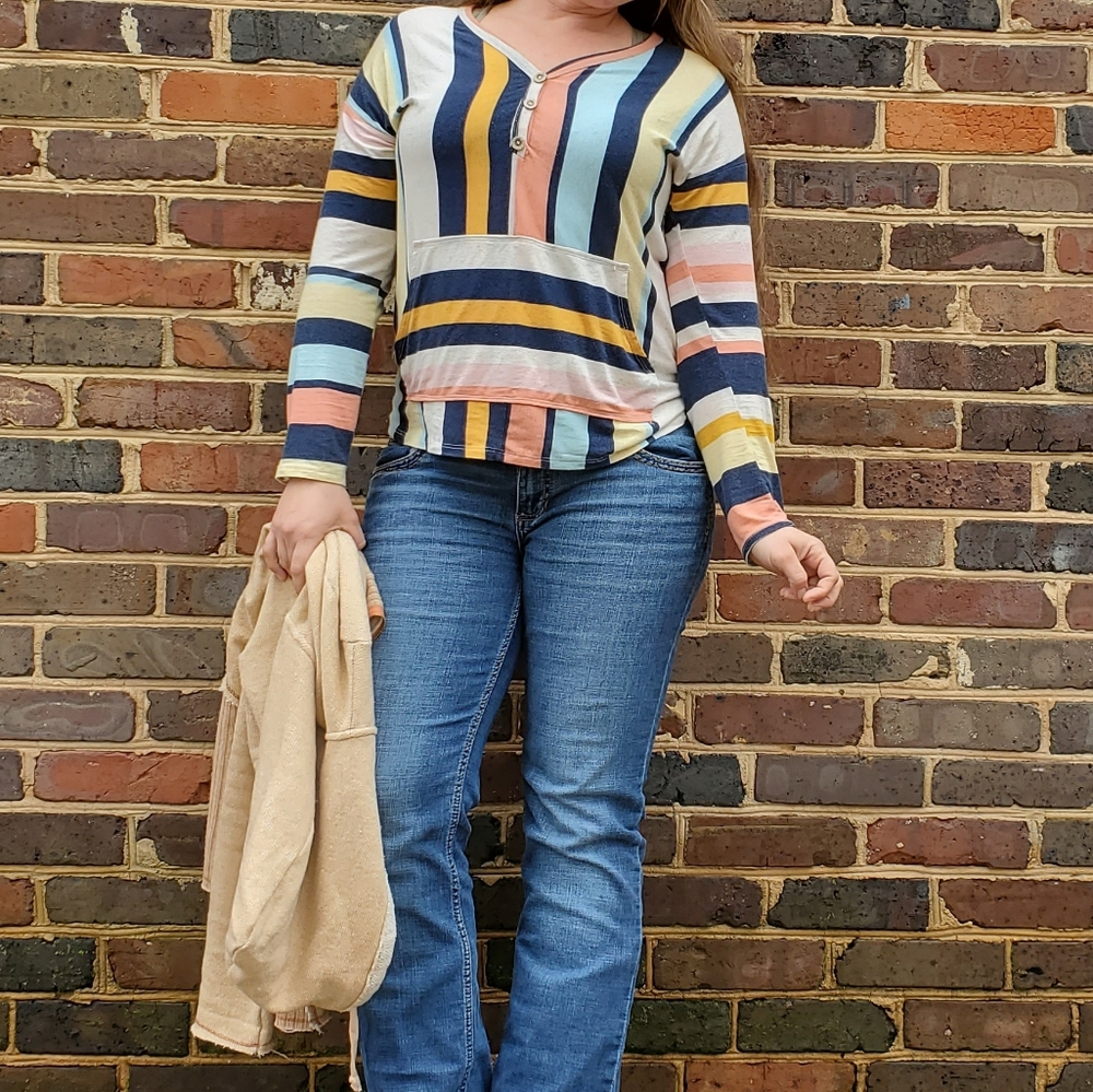 RELISTED Striped kangaroo pocket henley - Picture 3 of 3